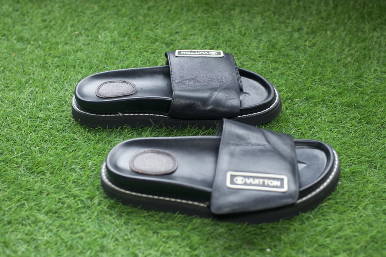 Back View of Loius Vuitton Slides( Size 38)