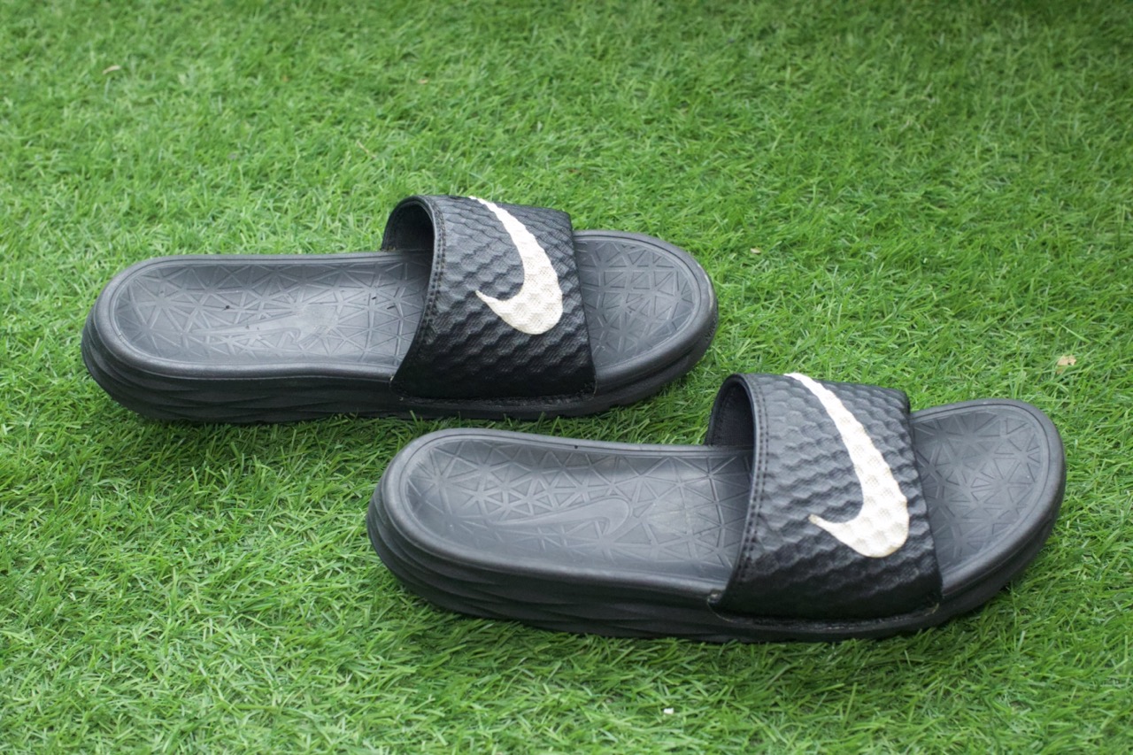 Back View of Nike Slides (Size 36.5)